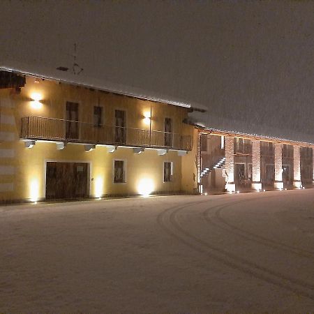 Agriturismo Fior Di Campo Dronero Kültér fotó