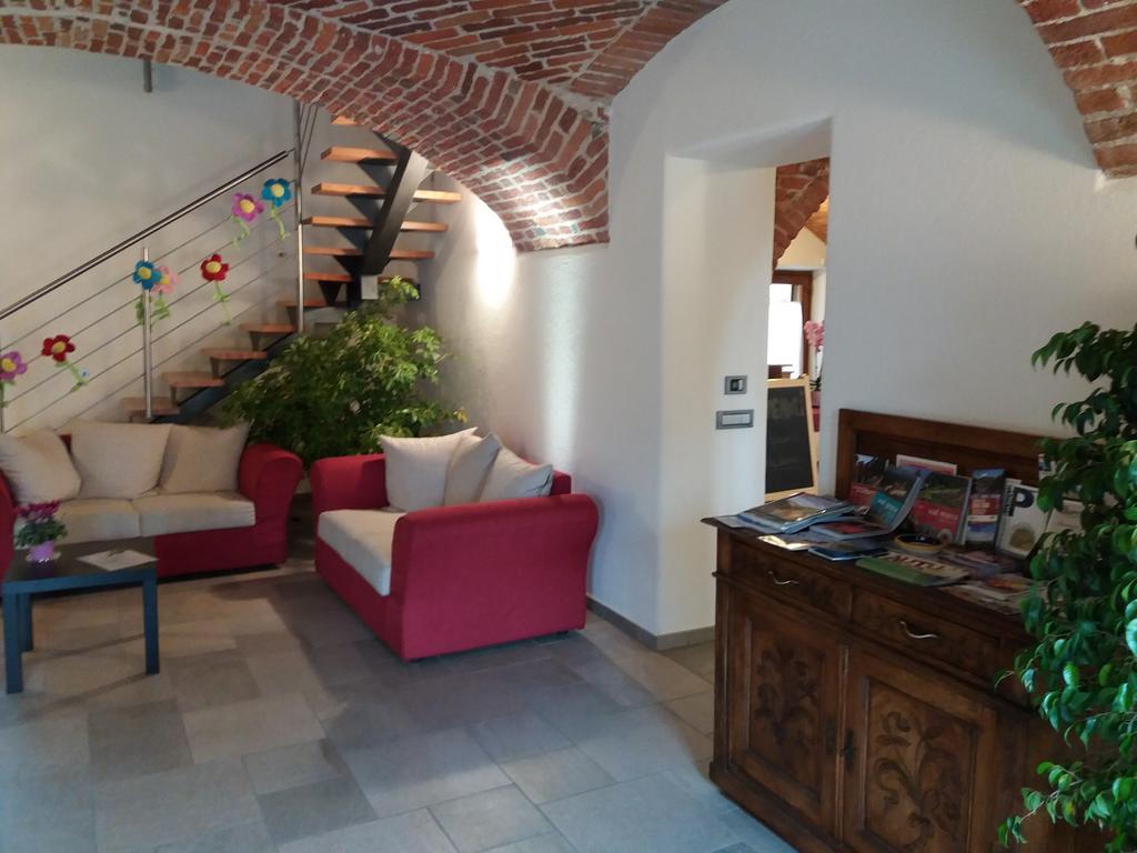 Agriturismo Fior Di Campo Dronero Kültér fotó