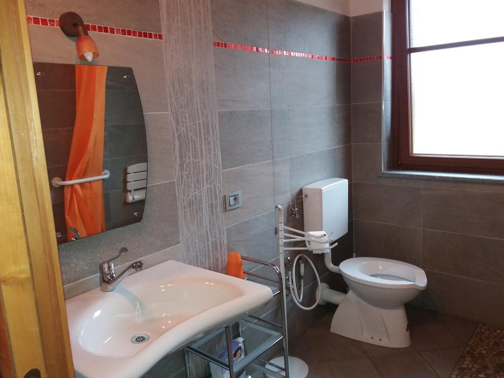 Agriturismo Fior Di Campo Dronero Kültér fotó